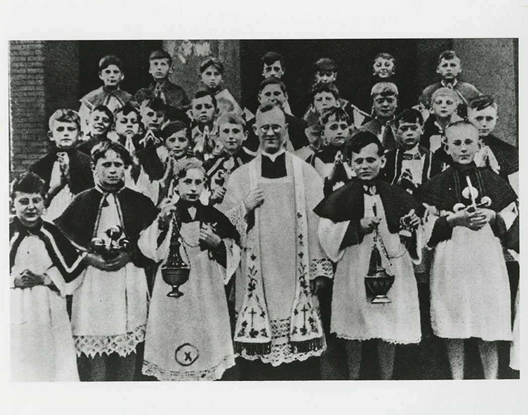 Group portrait of a communion